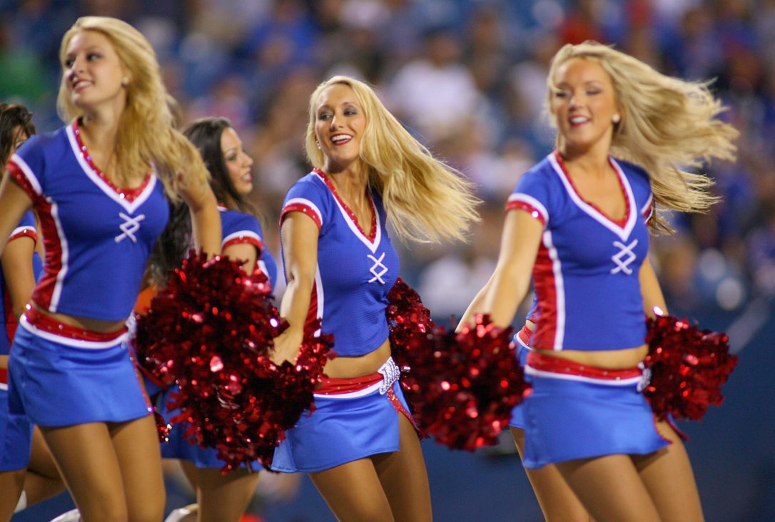 NFL Cheerleaders Salaries in 2024 [UPDATED]