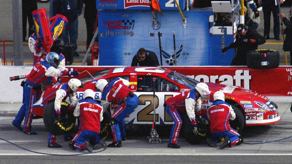 NASCAR Pit Crew Member Salary 2021 - Newshub360.net