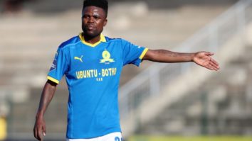 Lesedi Kapinga Salary at Mamelodi Sundowns 2022