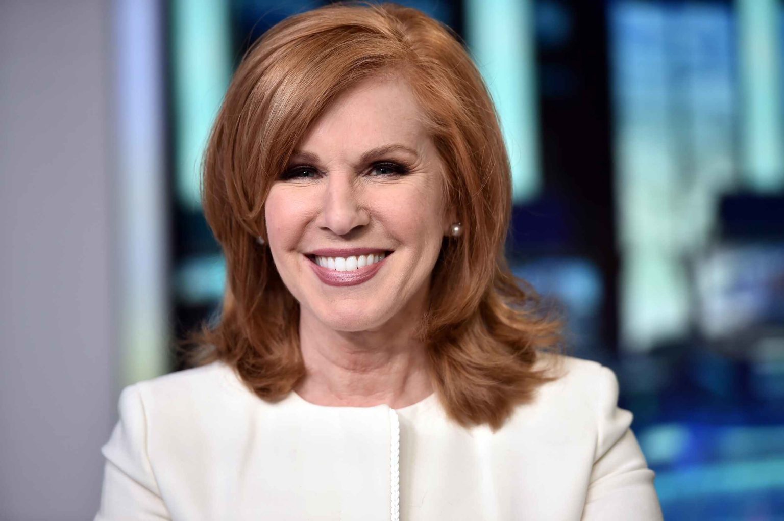 15 Fox News Anchors Female to Watch 2024 [UPDATED]
