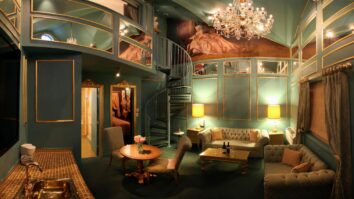 Coolest Themed Hotel Rooms in USA