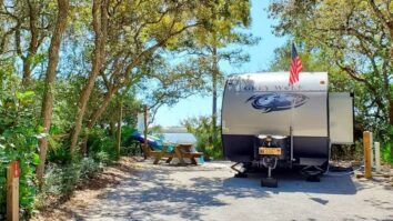 beach-camping-spots-in-florida