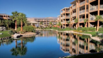 hotels-with-lazy-rivers-in-southern-california